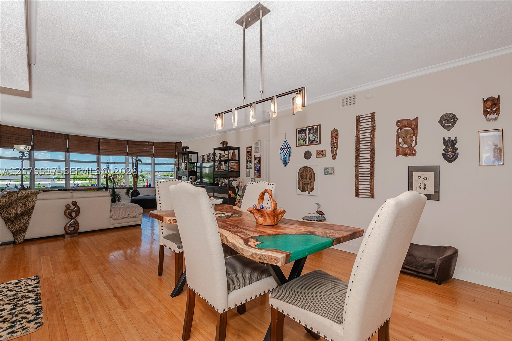 3051 NE 48th St #406, Fort Lauderdale FL 33308