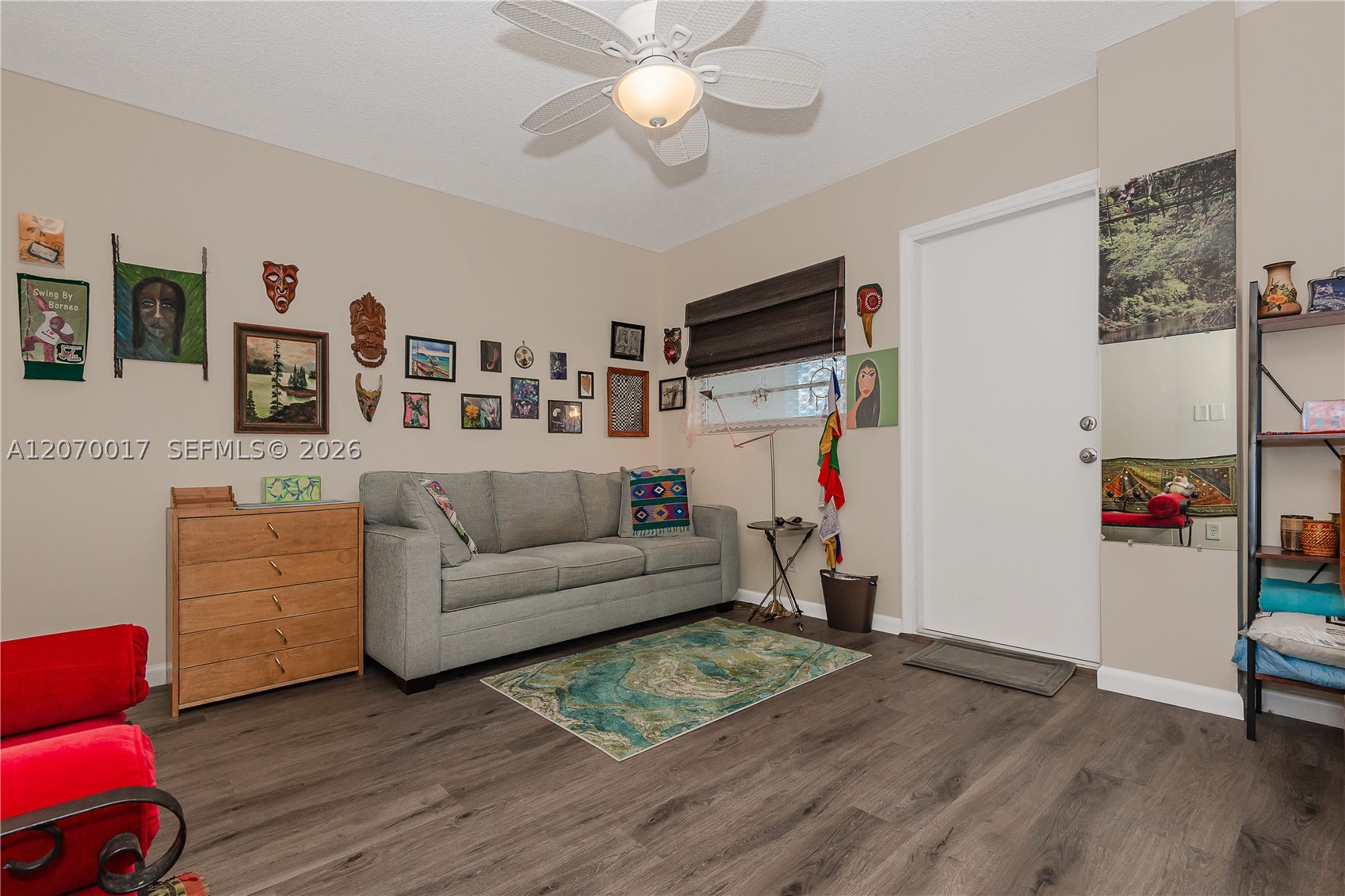 3051 NE 48th St #406, Fort Lauderdale FL 33308