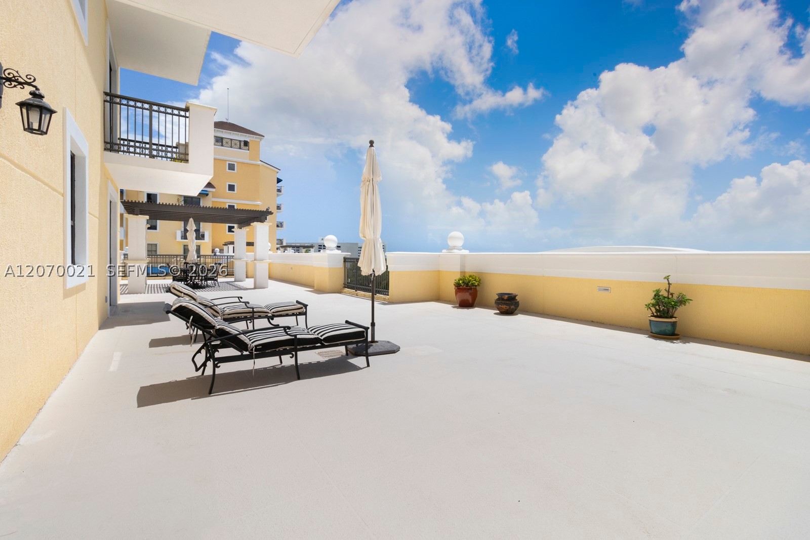 8395 SW 73rd Ave #602, Miami FL 33143