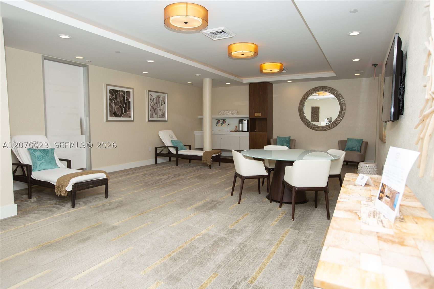 3000 Island Blvd #1106, Aventura FL 33160