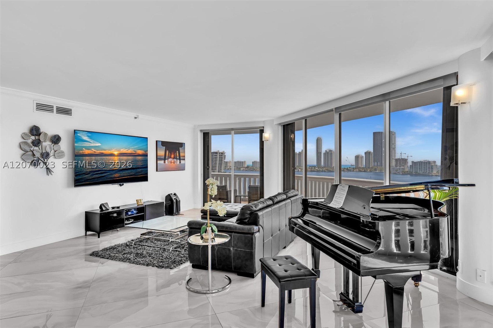 3000 Island Blvd #1106, Aventura FL 33160
