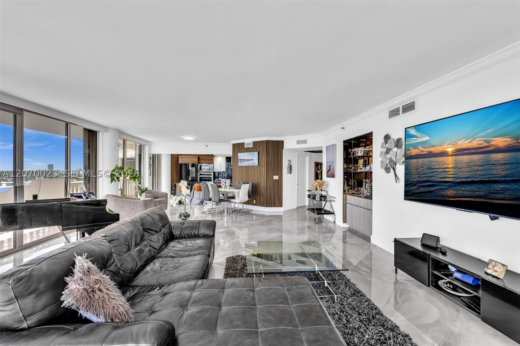 3000 Island Blvd #1106, Aventura FL 33160