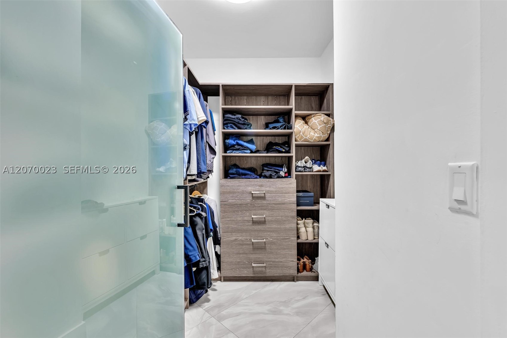 3000 Island Blvd #1106, Aventura FL 33160
