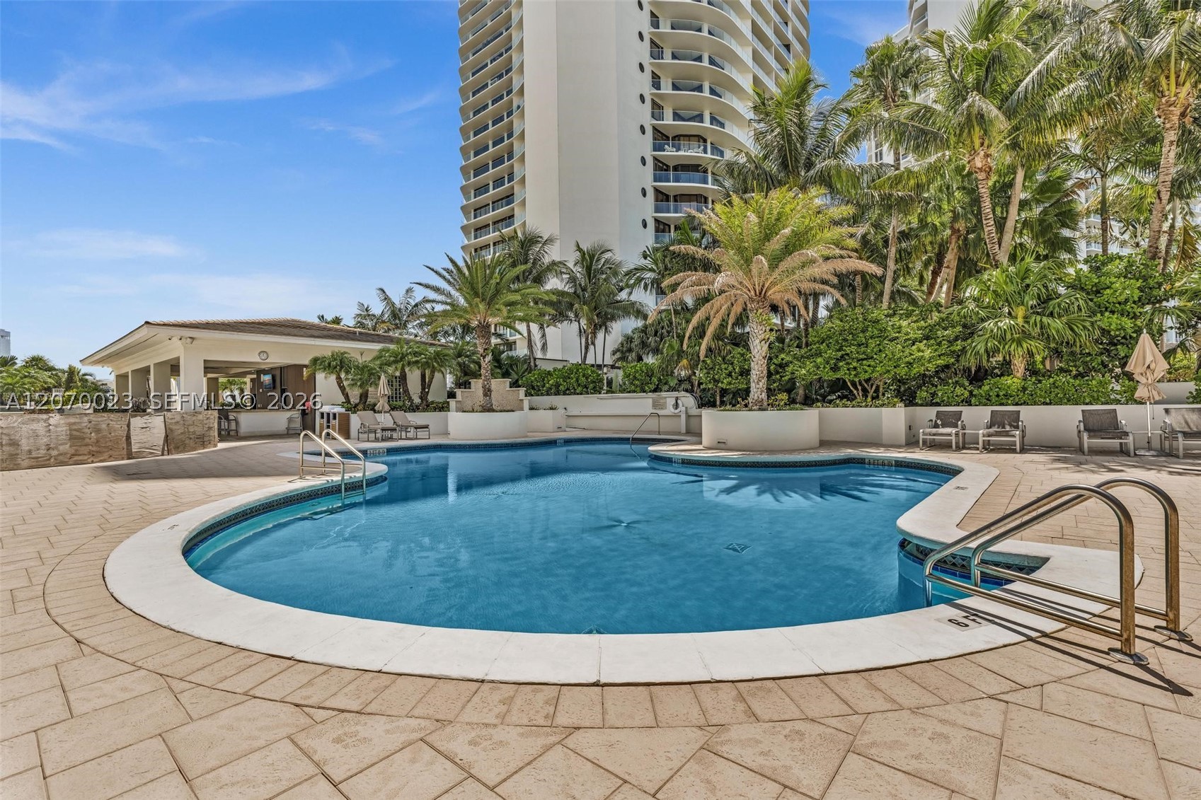 3000 Island Blvd #1106, Aventura FL 33160