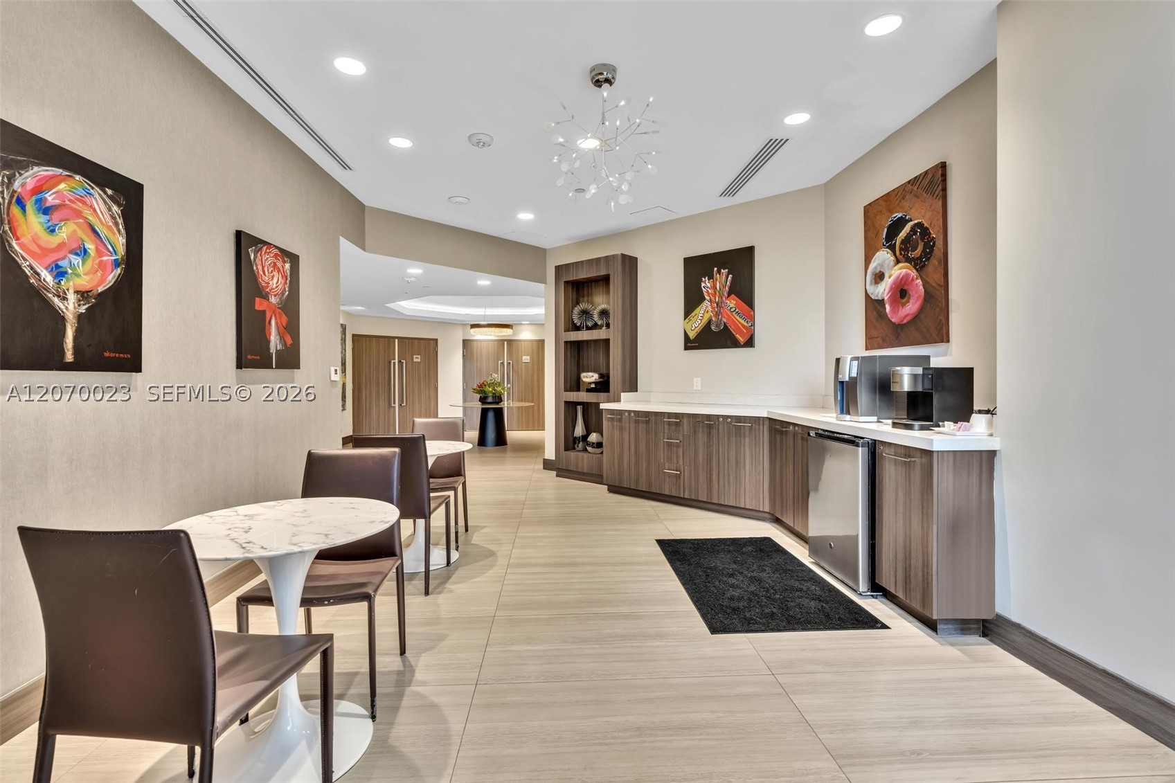 3000 Island Blvd #1106, Aventura FL 33160
