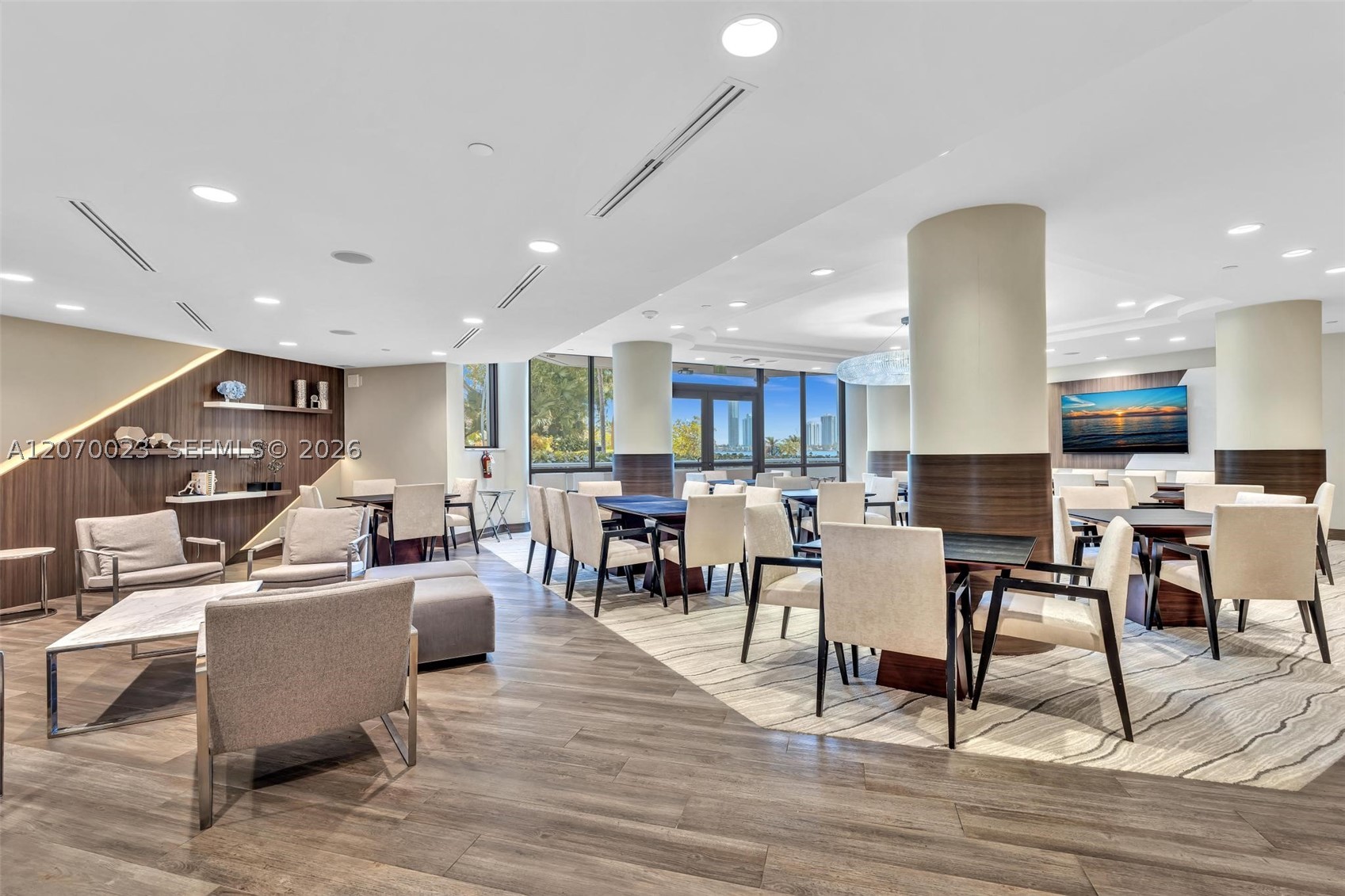 3000 Island Blvd #1106, Aventura FL 33160
