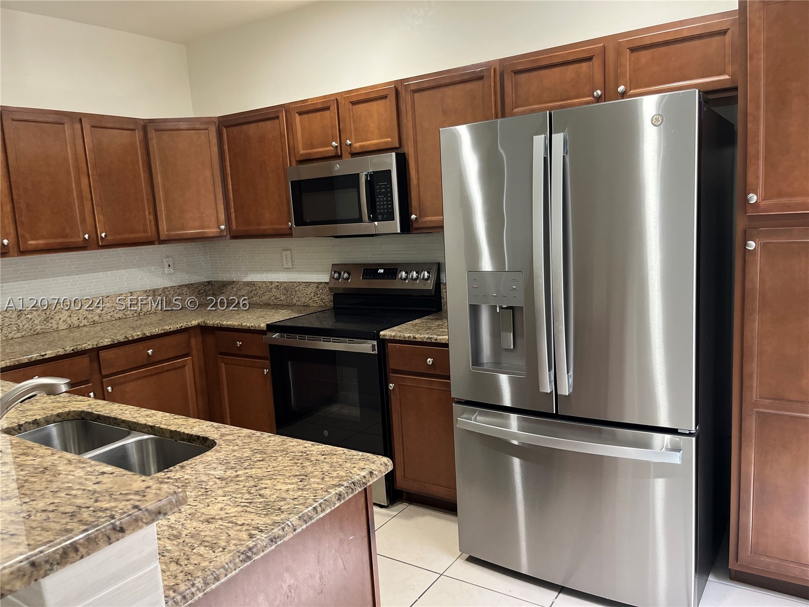 9362 SW 171st Ave, Miami FL 33196