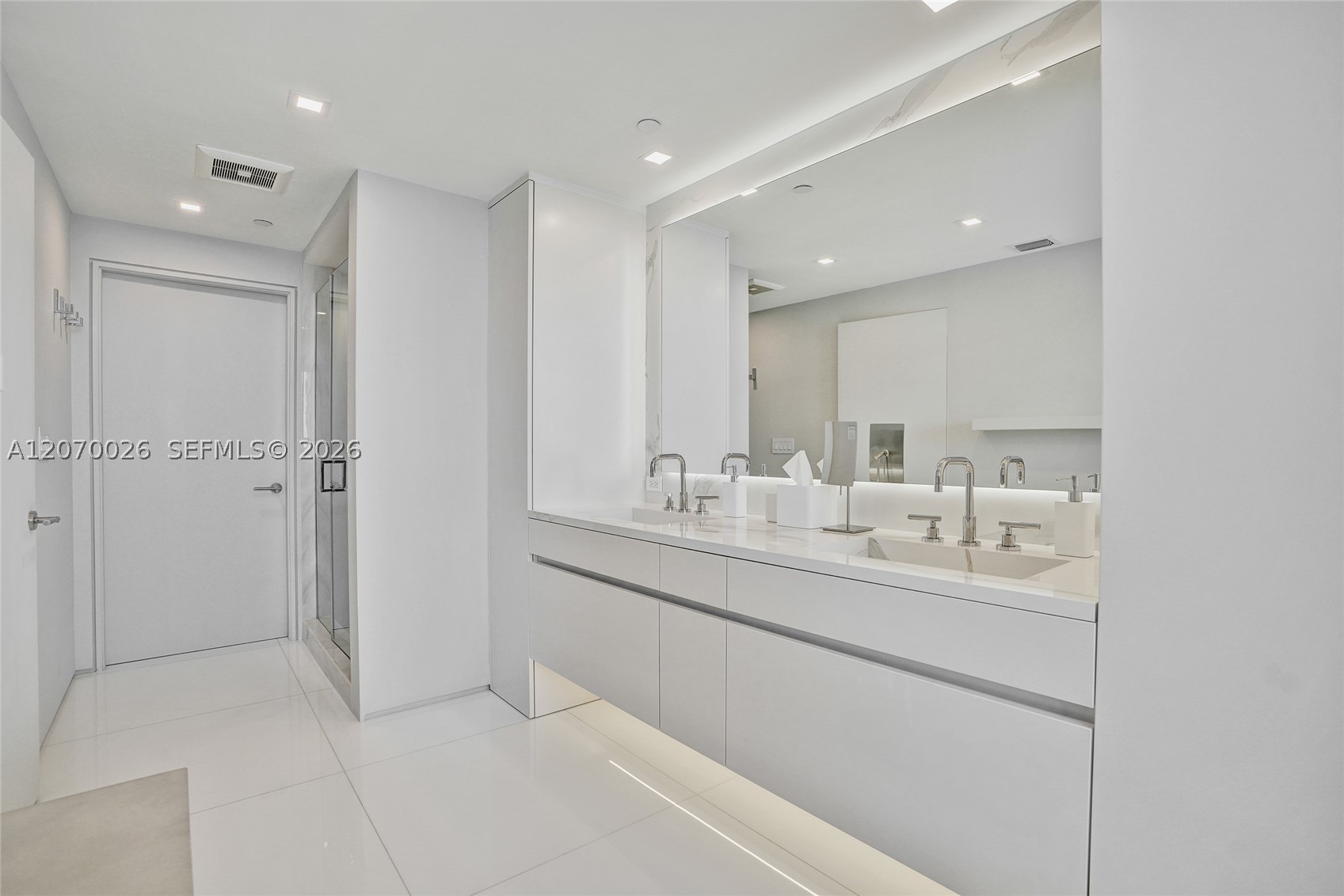 17875 Collins Ave #3101, Sunny Isles Beach FL 33160