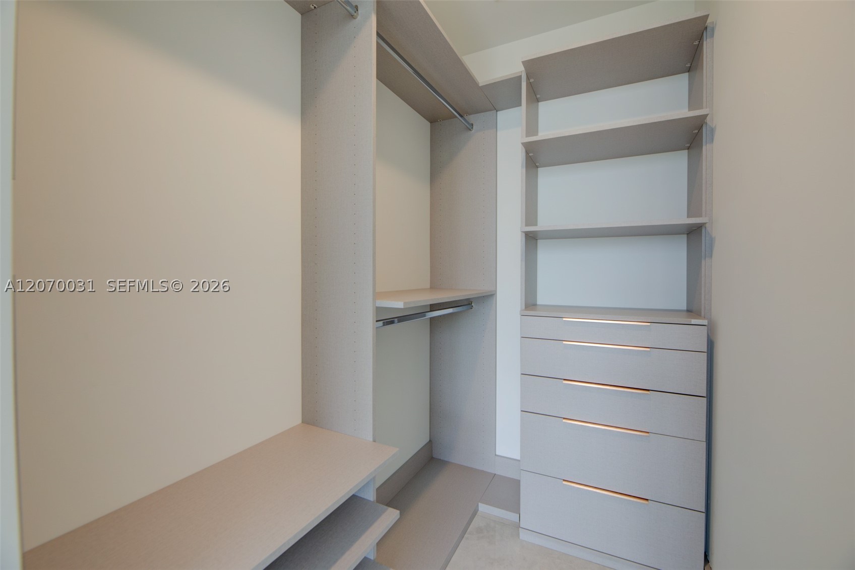 2678 Tigertail Ave #1403, Coconut Grove FL 33133