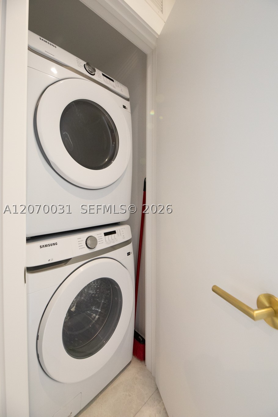 2678 Tigertail Ave #1403, Coconut Grove FL 33133