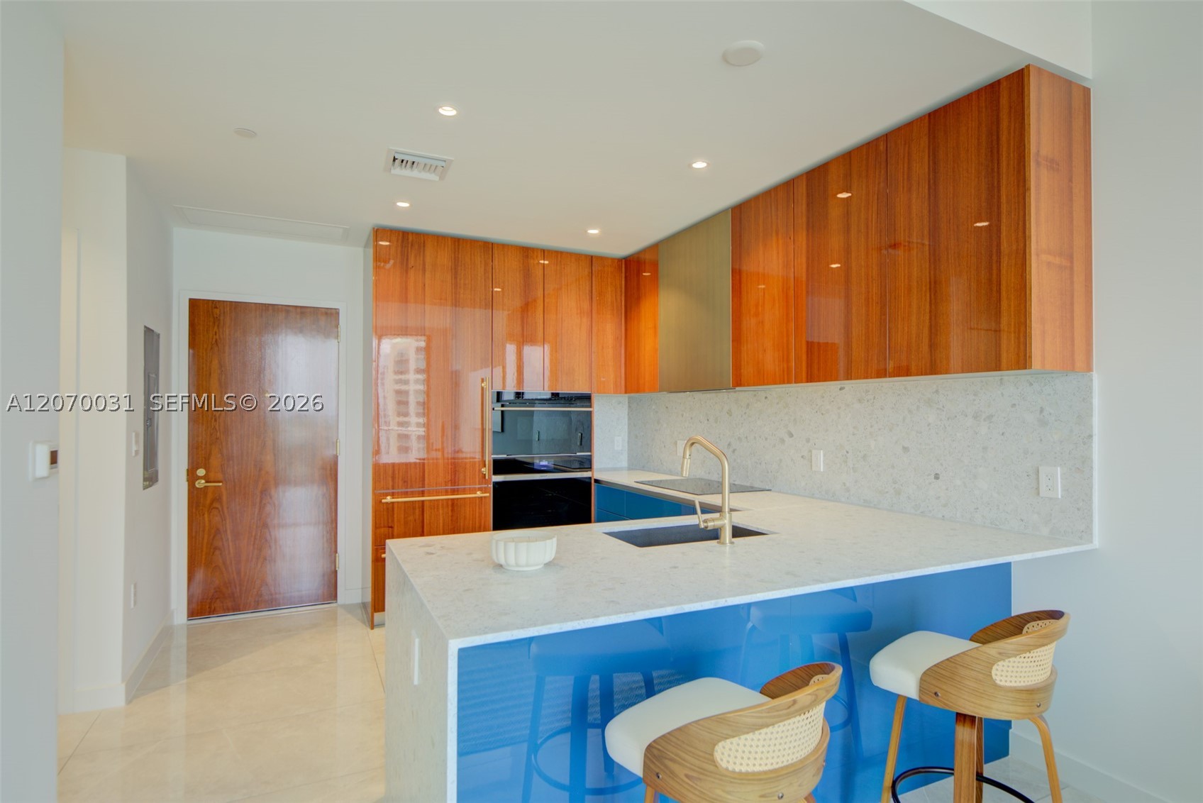 2678 Tigertail Ave #1403, Coconut Grove FL 33133