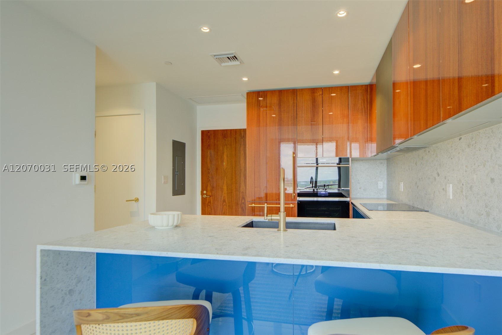 2678 Tigertail Ave #1403, Coconut Grove FL 33133