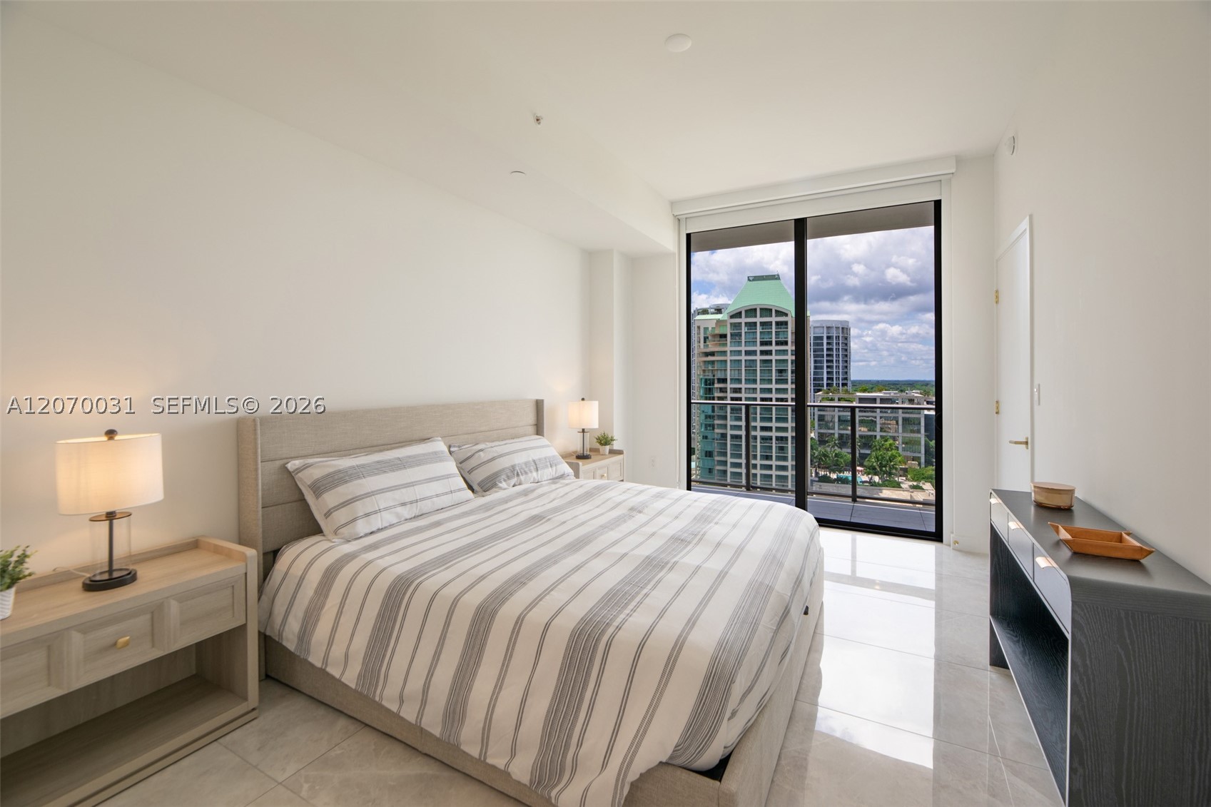 2678 Tigertail Ave #1403, Coconut Grove FL 33133