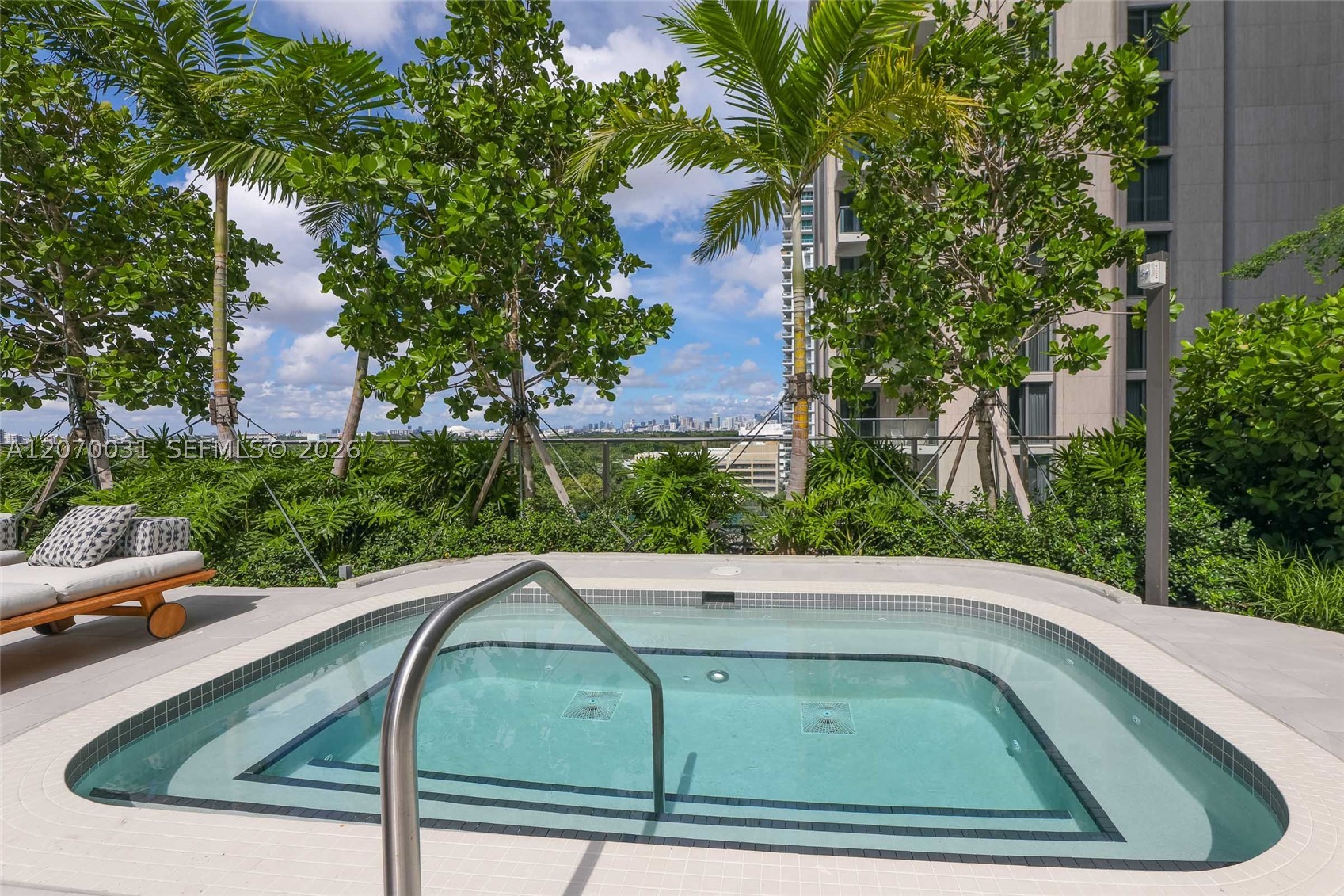 2678 Tigertail Ave #1403, Coconut Grove FL 33133