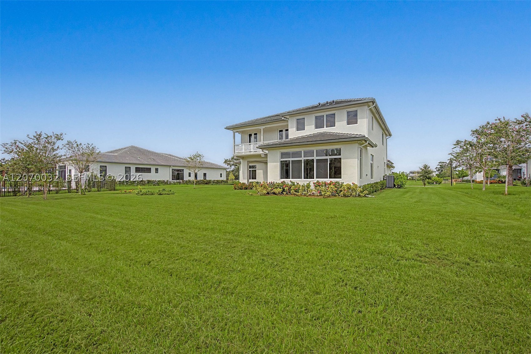 2440 SW 122nd Ter #2440, Davie FL 33325