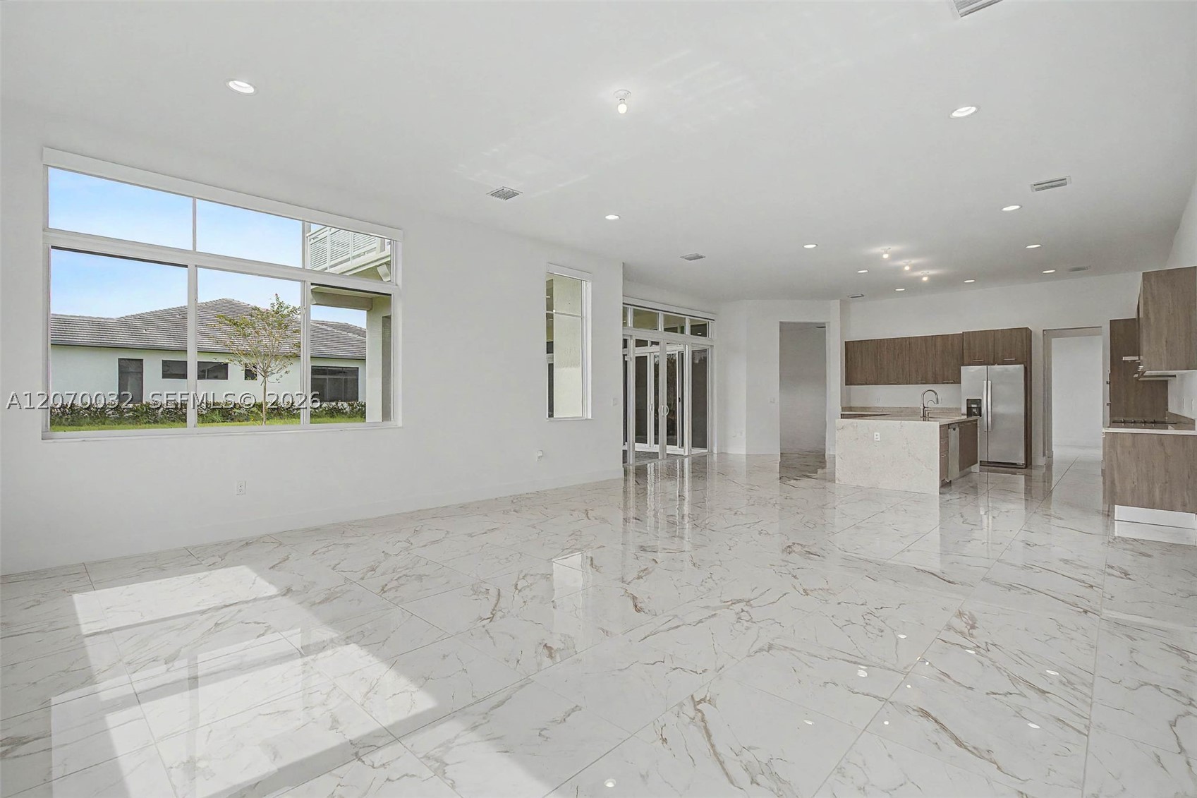 2440 SW 122nd Ter #2440, Davie FL 33325