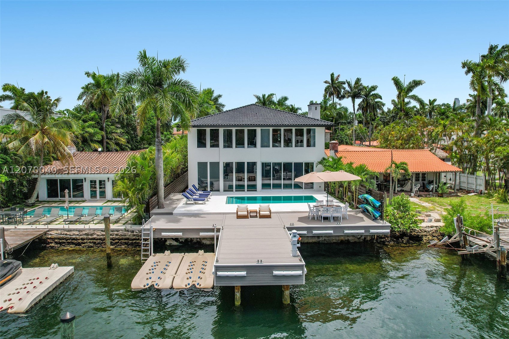 257 N Coconut Ln, Miami Beach FL 33139