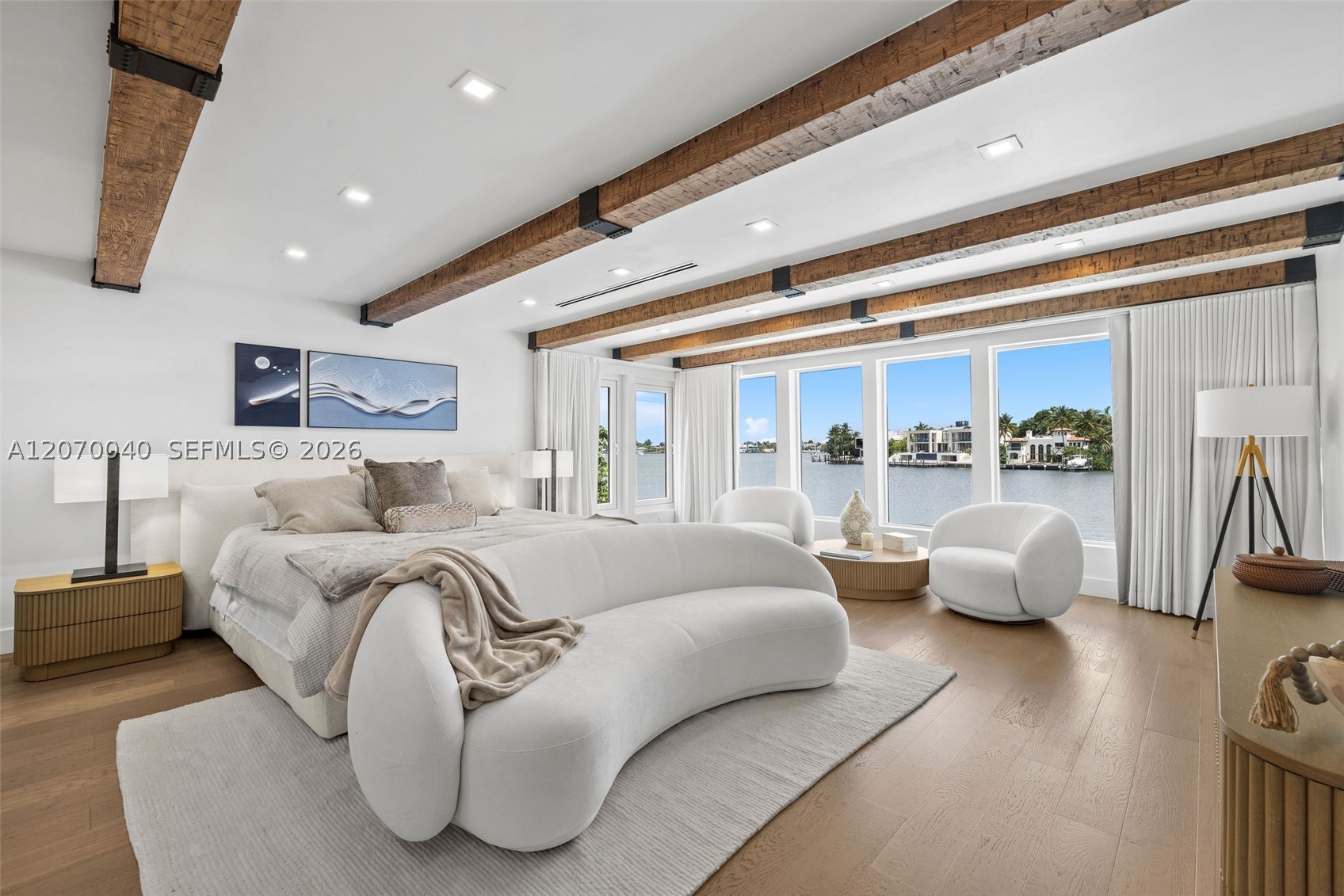 257 N Coconut Ln, Miami Beach FL 33139