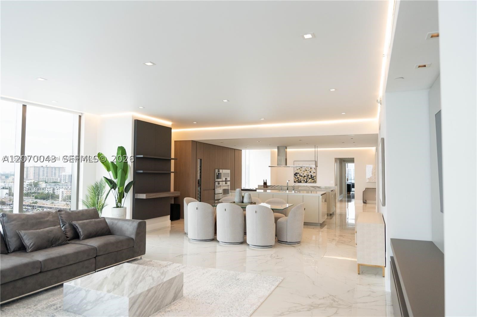18501 Collins Ave #1104, Sunny Isles Beach FL 33160