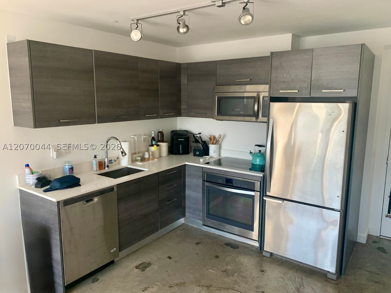 151 SE 1st St #3509, Miami FL 33131