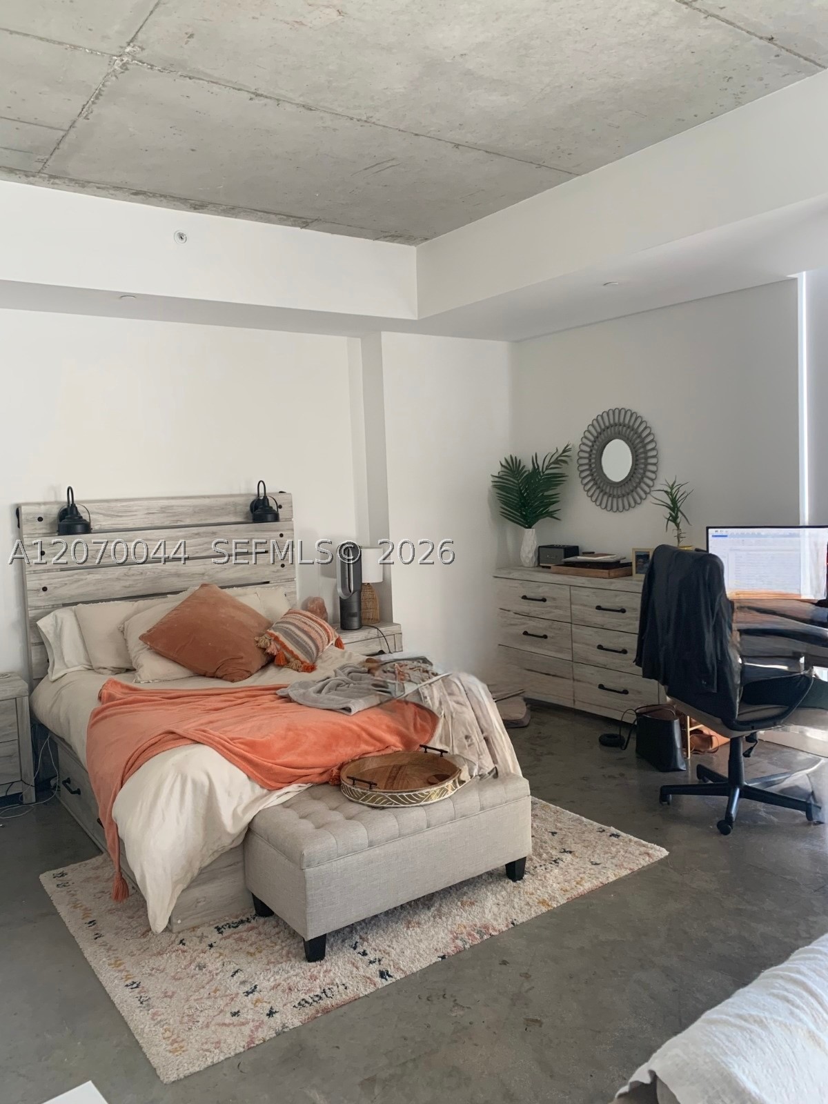 151 SE 1st St #3509, Miami FL 33131