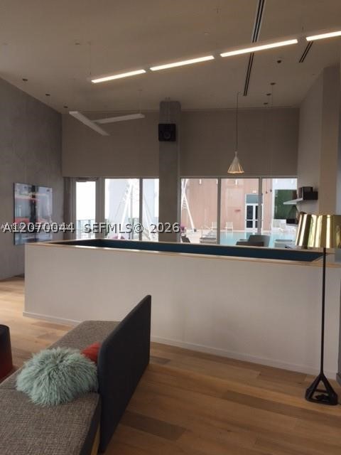 151 SE 1st St #3509, Miami FL 33131