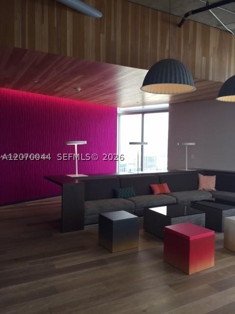 151 SE 1st St #3509, Miami FL 33131