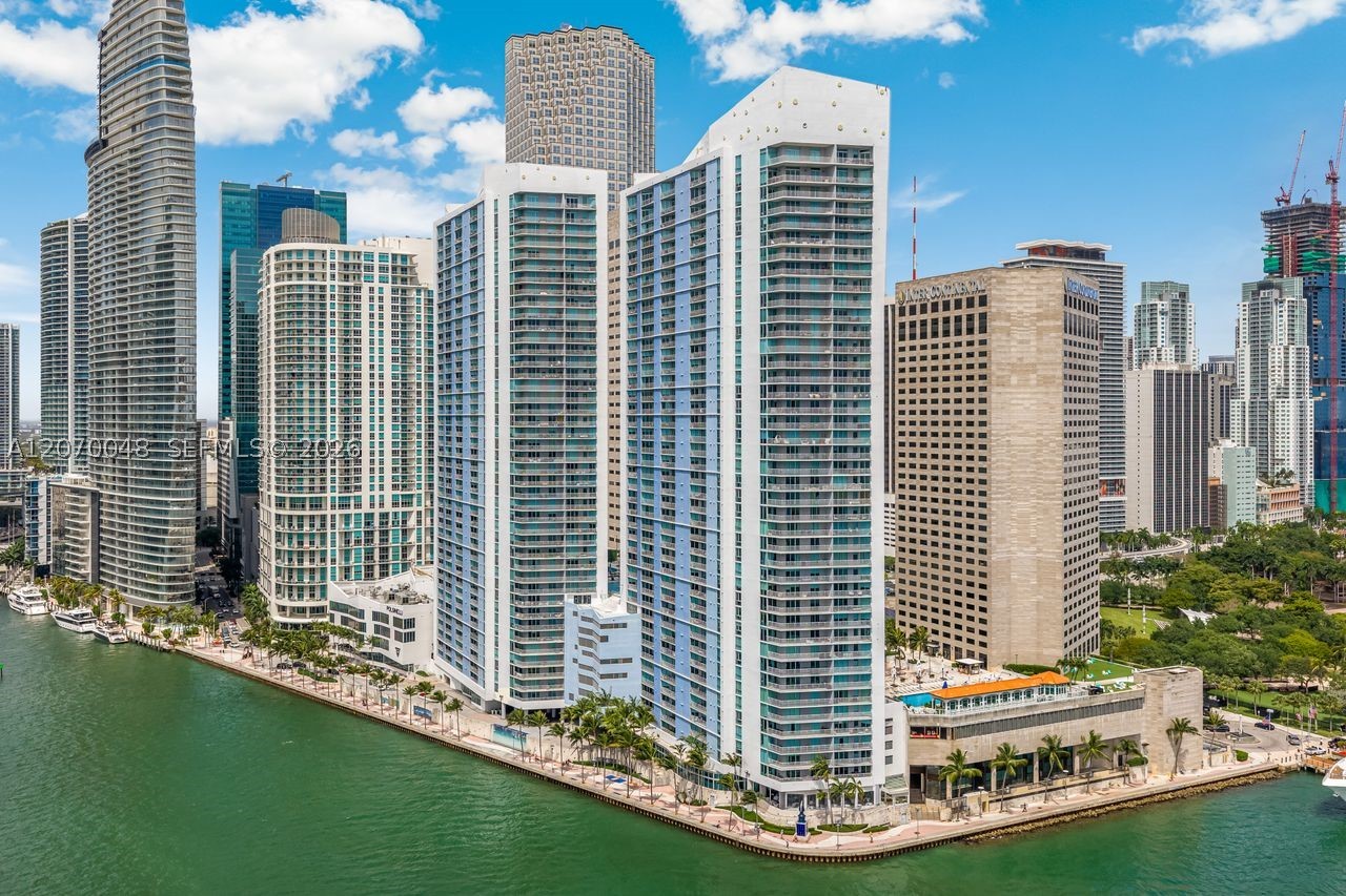 335 S Biscayne Blvd #2609, Miami FL 33131