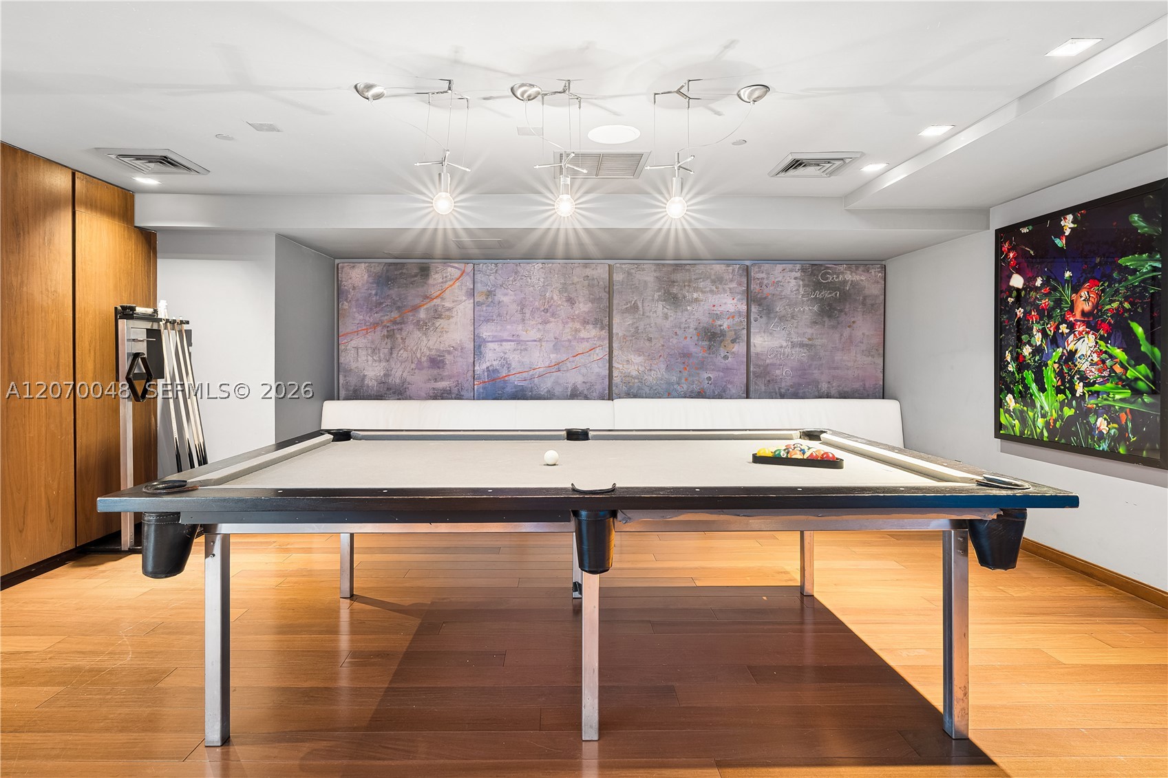 335 S Biscayne Blvd #2609, Miami FL 33131