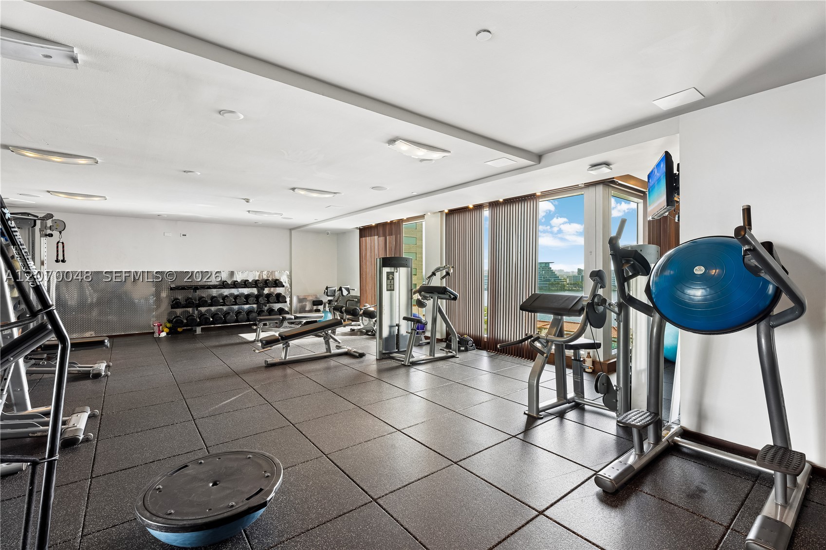 335 S Biscayne Blvd #2609, Miami FL 33131