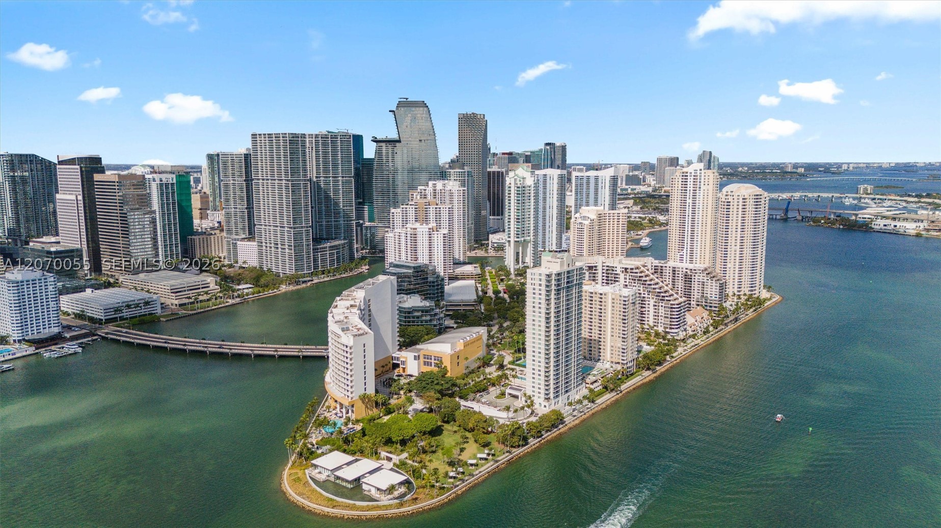 540 Brickell Key Dr #1519, Miami FL 33131