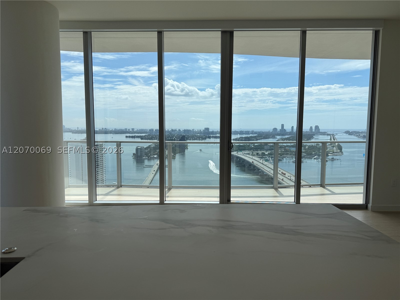 1400 Biscayne Blvd #3506, Miami FL 33132