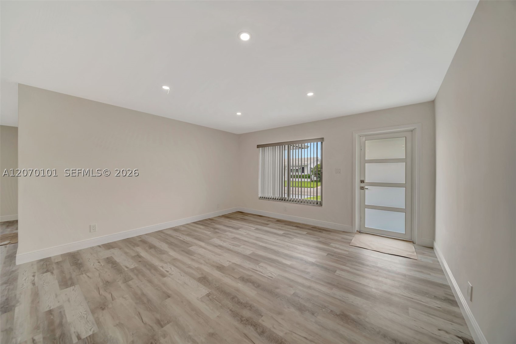 8502 NW 59th St, Tamarac FL 33321