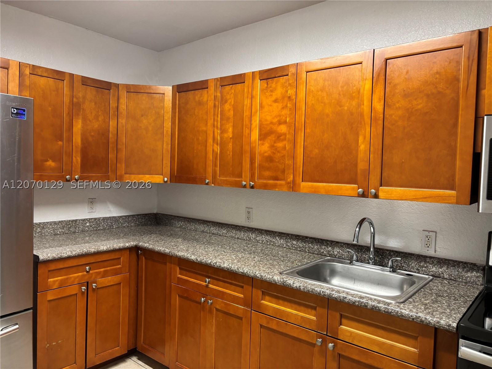 2059 SW 7th St #0, Miami FL 33135