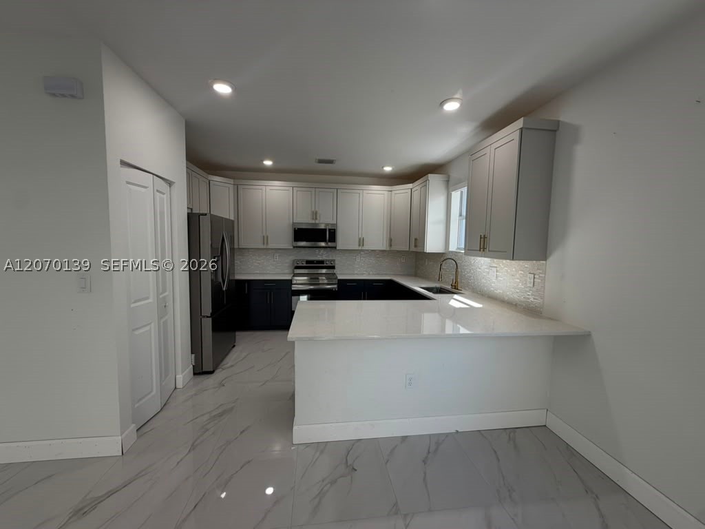 1409 SE 26th Ter #1409, Homestead FL 33035