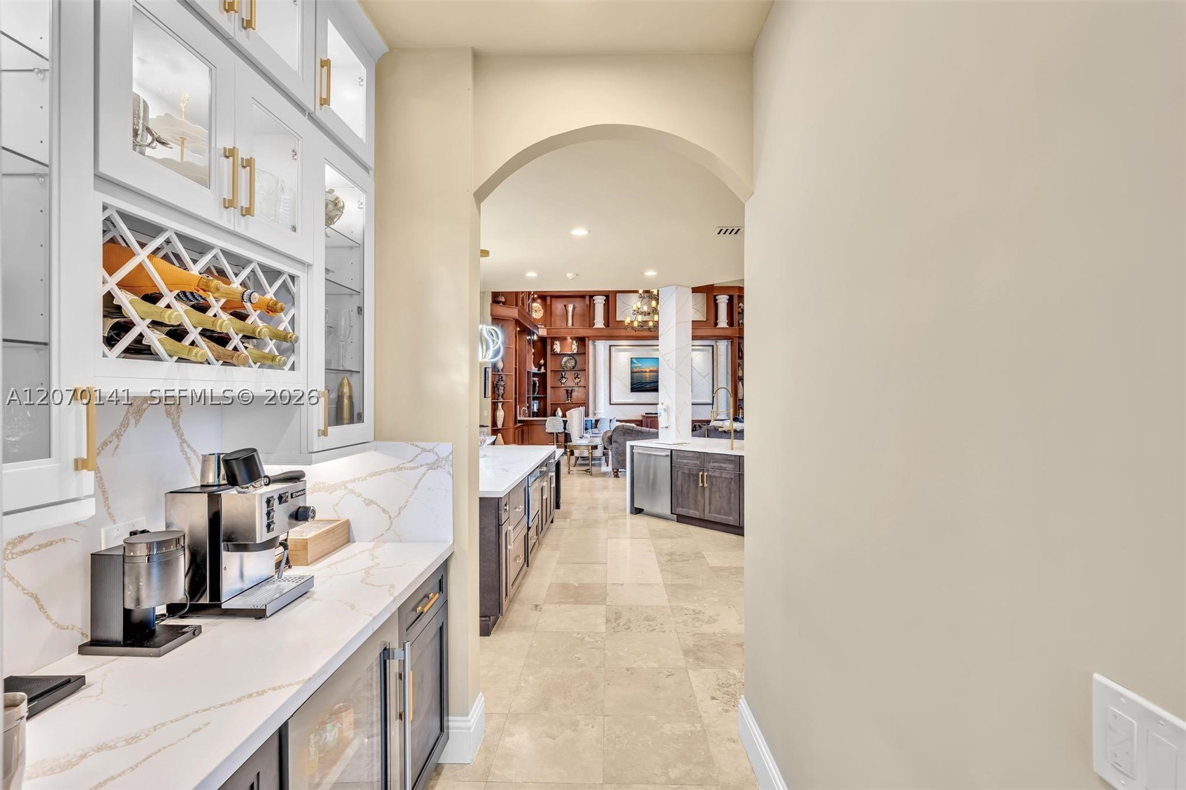 3828 Pine Lake Dr, Weston FL 33332