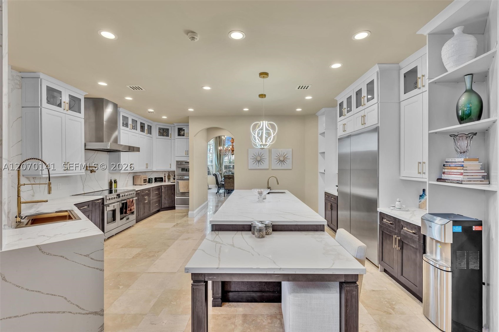 3828 Pine Lake Dr, Weston FL 33332