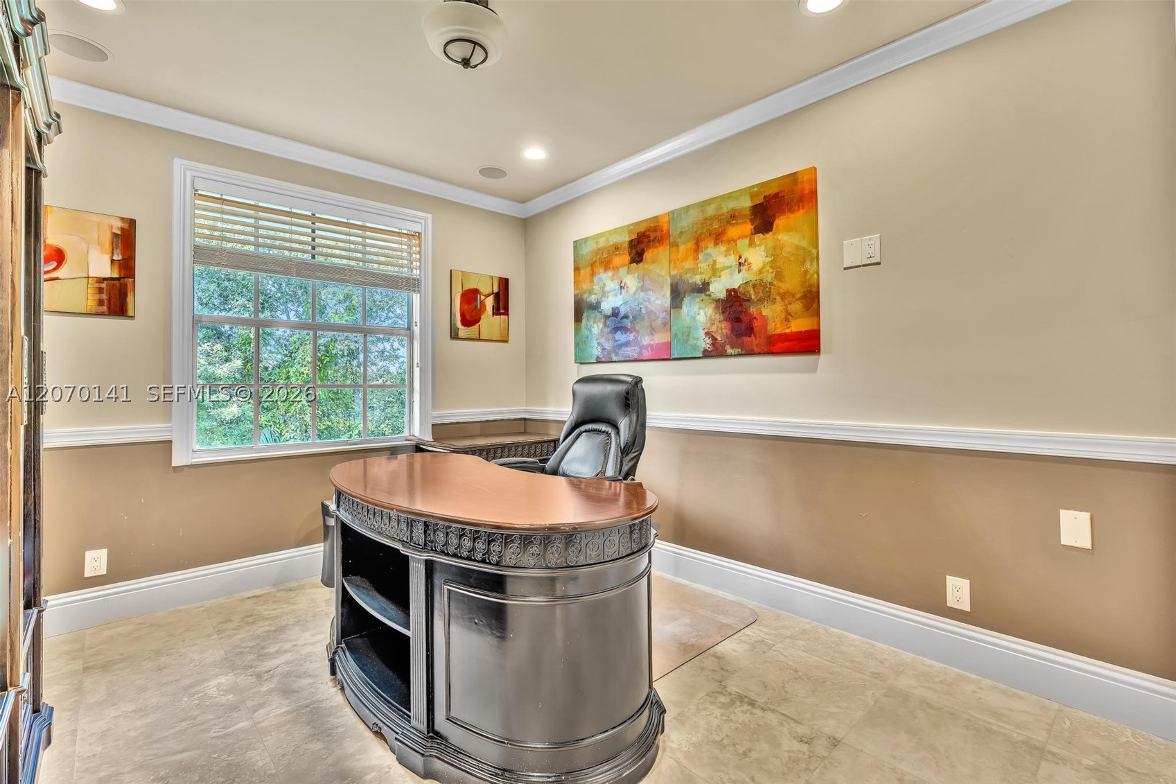 3828 Pine Lake Dr, Weston FL 33332