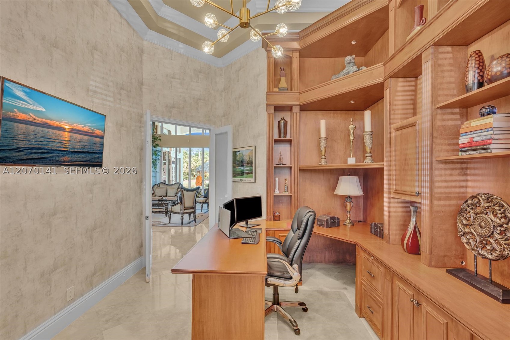 3828 Pine Lake Dr, Weston FL 33332