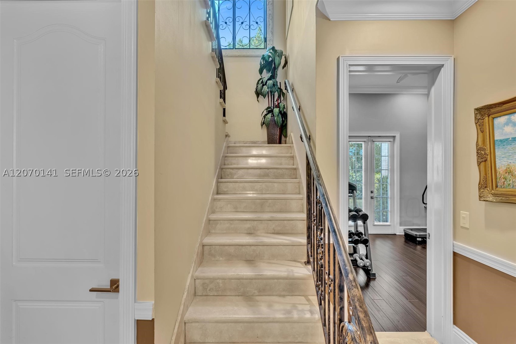 3828 Pine Lake Dr, Weston FL 33332