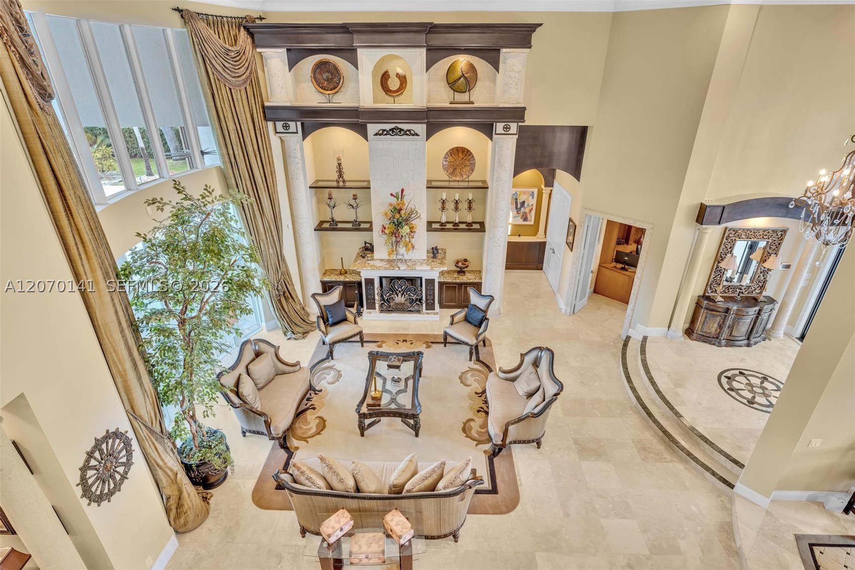 3828 Pine Lake Dr, Weston FL 33332