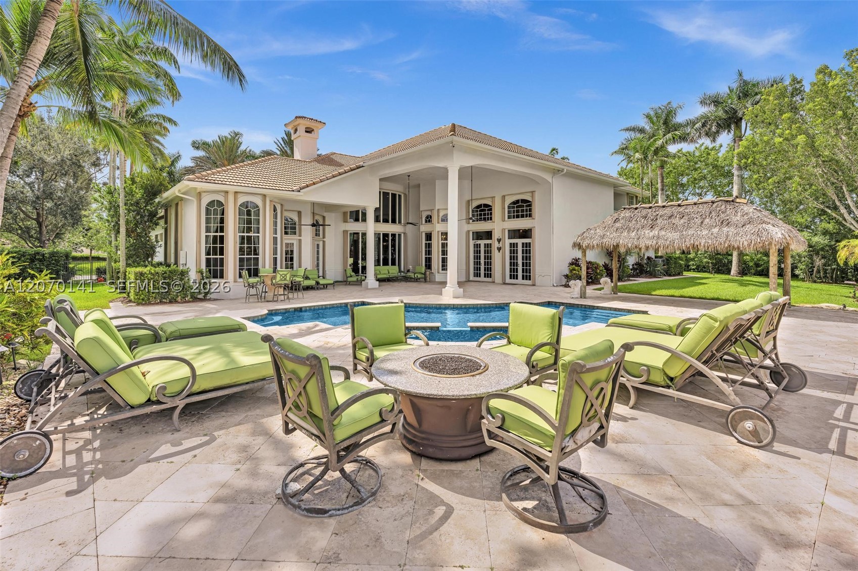 3828 Pine Lake Dr, Weston FL 33332
