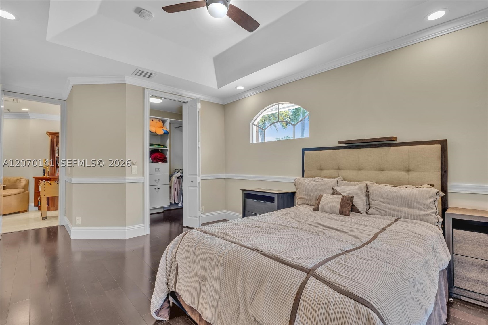 3828 Pine Lake Dr, Weston FL 33332