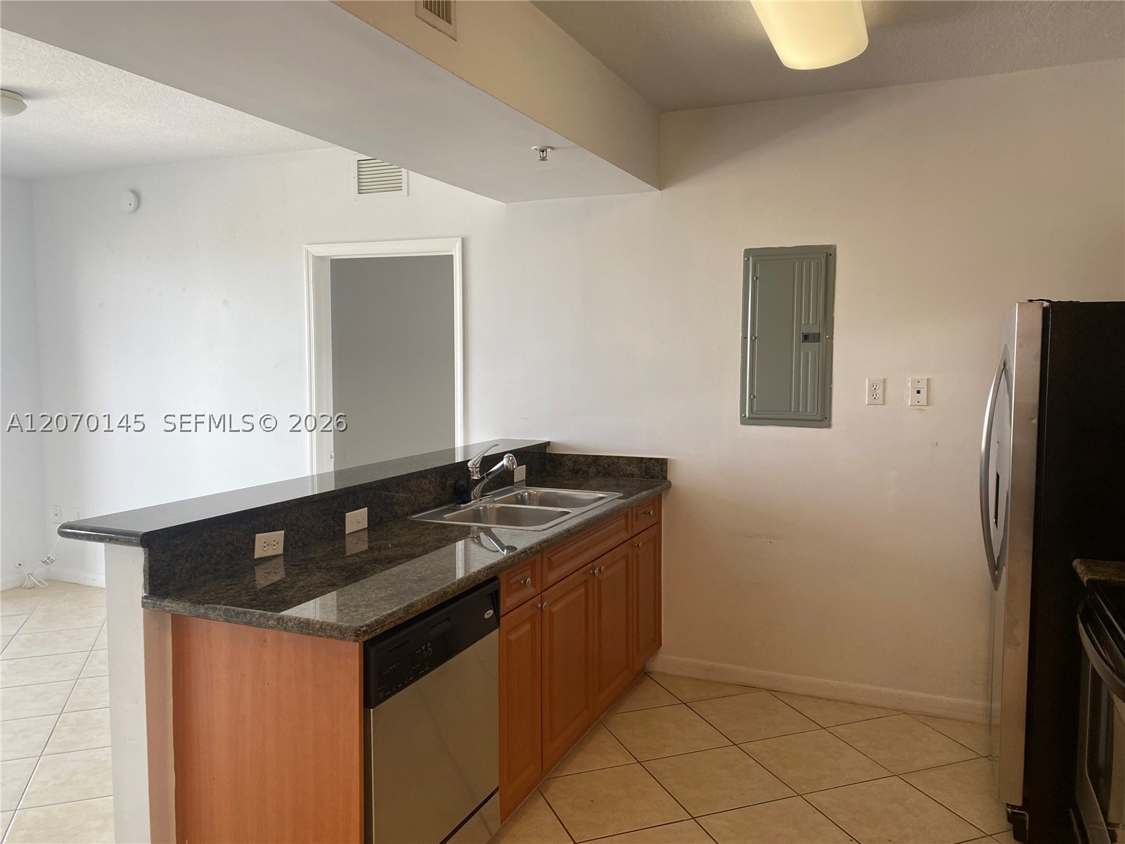 1 Glen Royal Pkwy #1113, Miami FL 33125