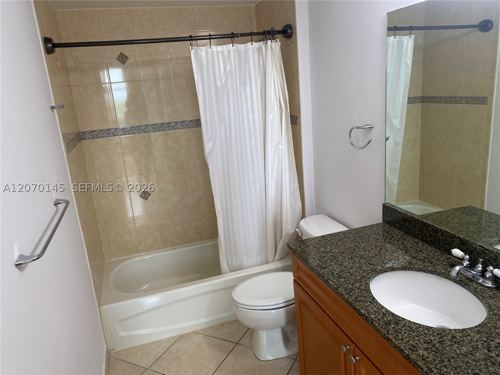 1 Glen Royal Pkwy #1113, Miami FL 33125