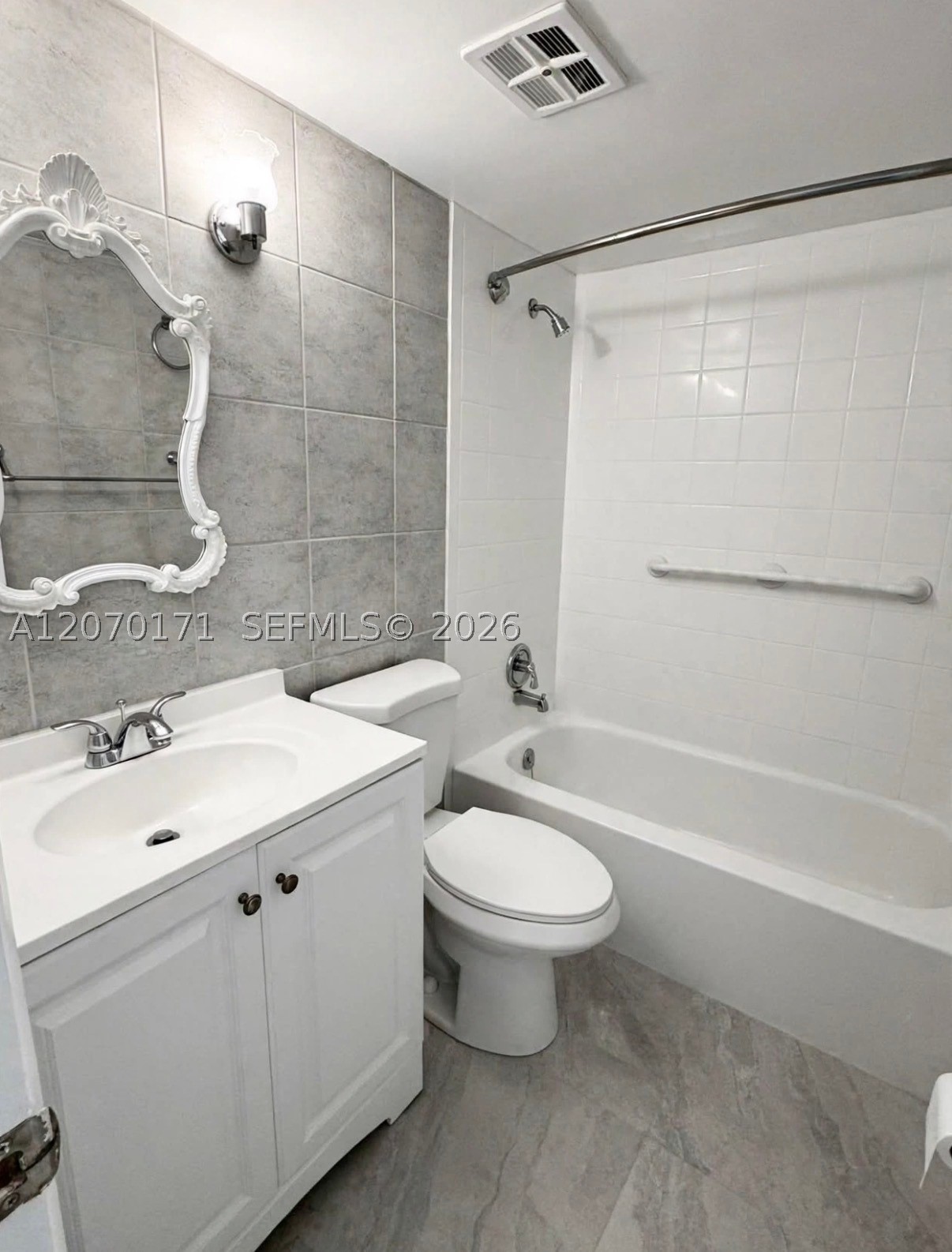 1231 SE 1st St #12, Fort Lauderdale FL 33301