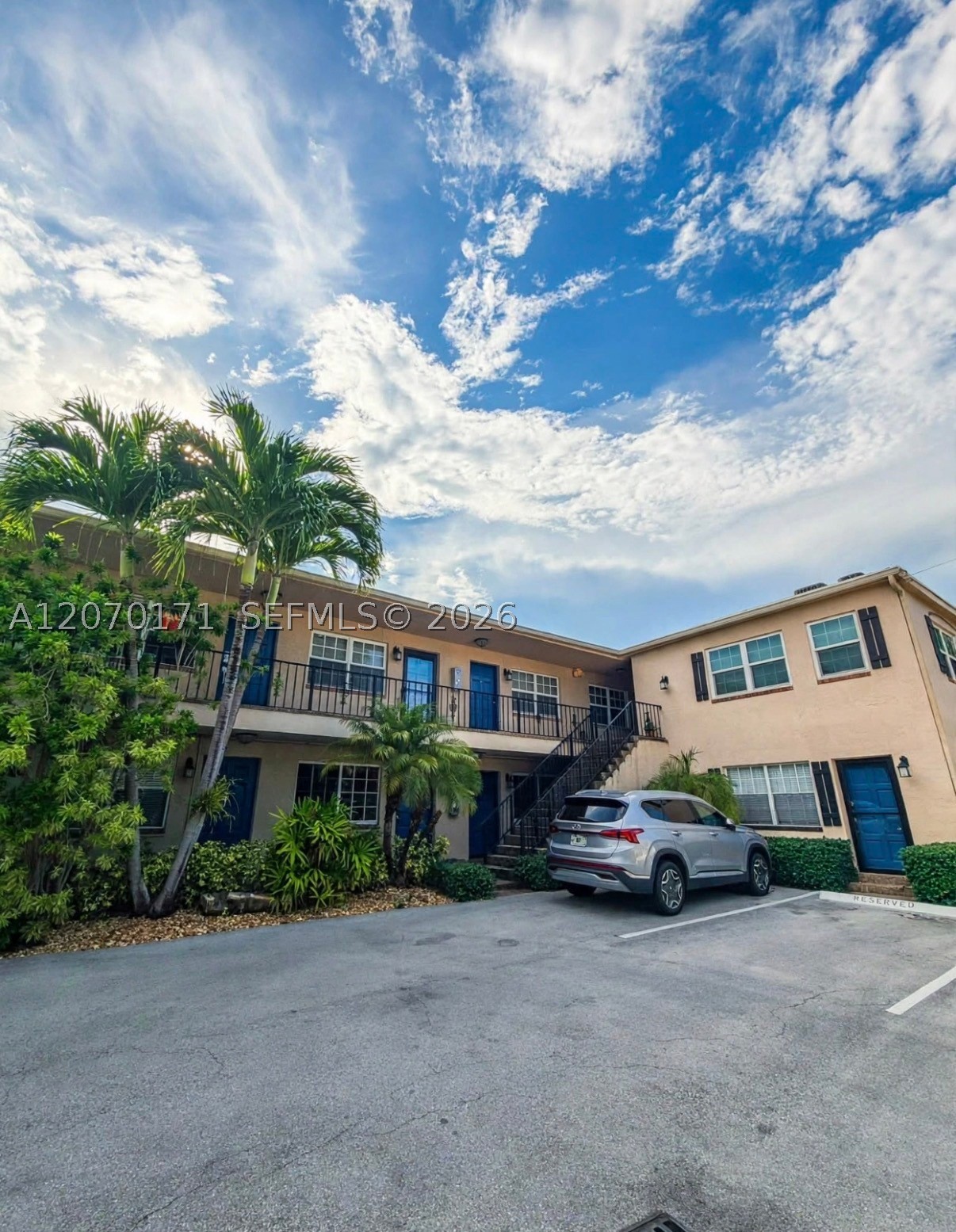 1231 SE 1st St #12, Fort Lauderdale FL 33301