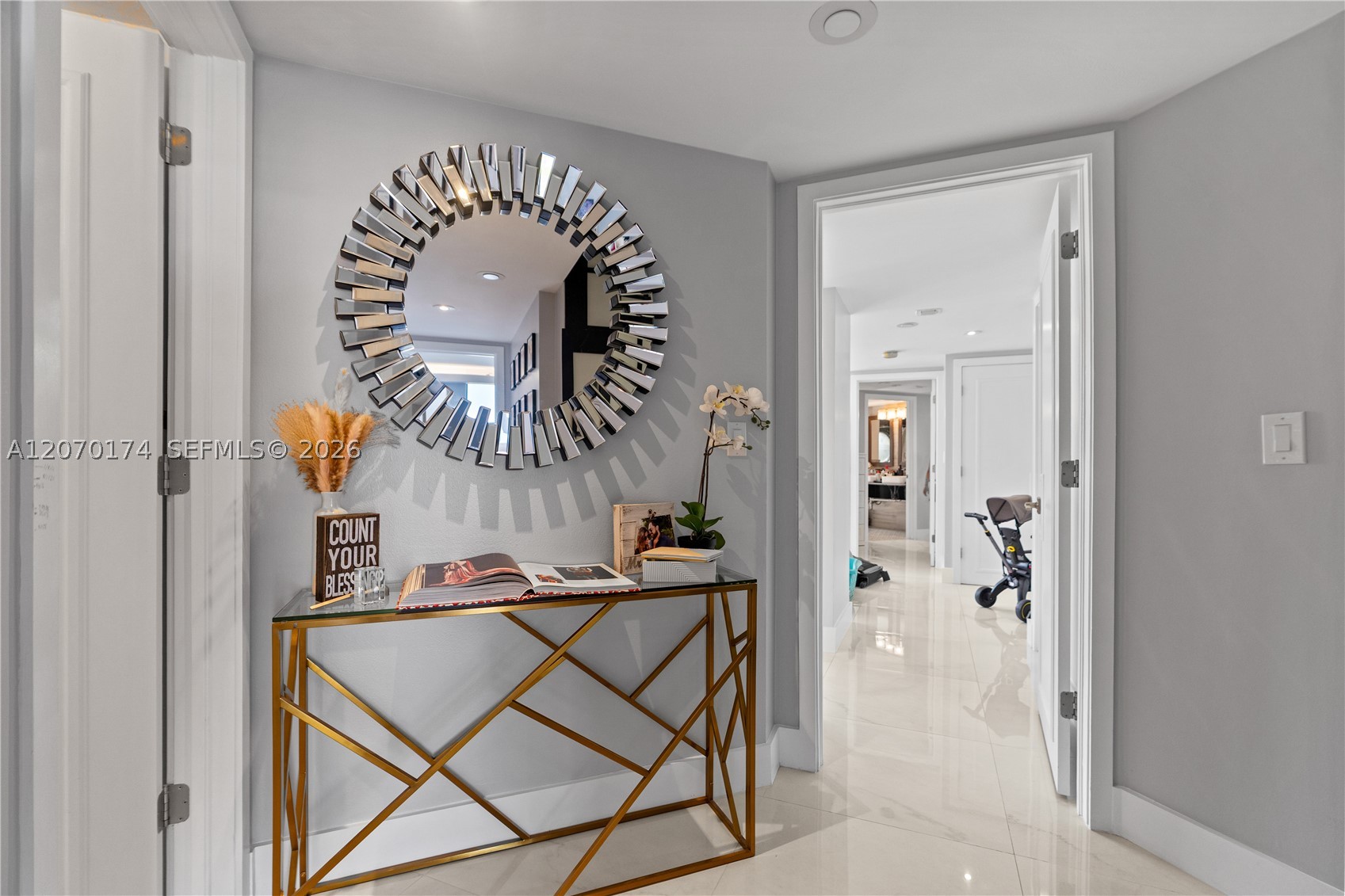 1000 W Island Blvd #202, Aventura FL 33160
