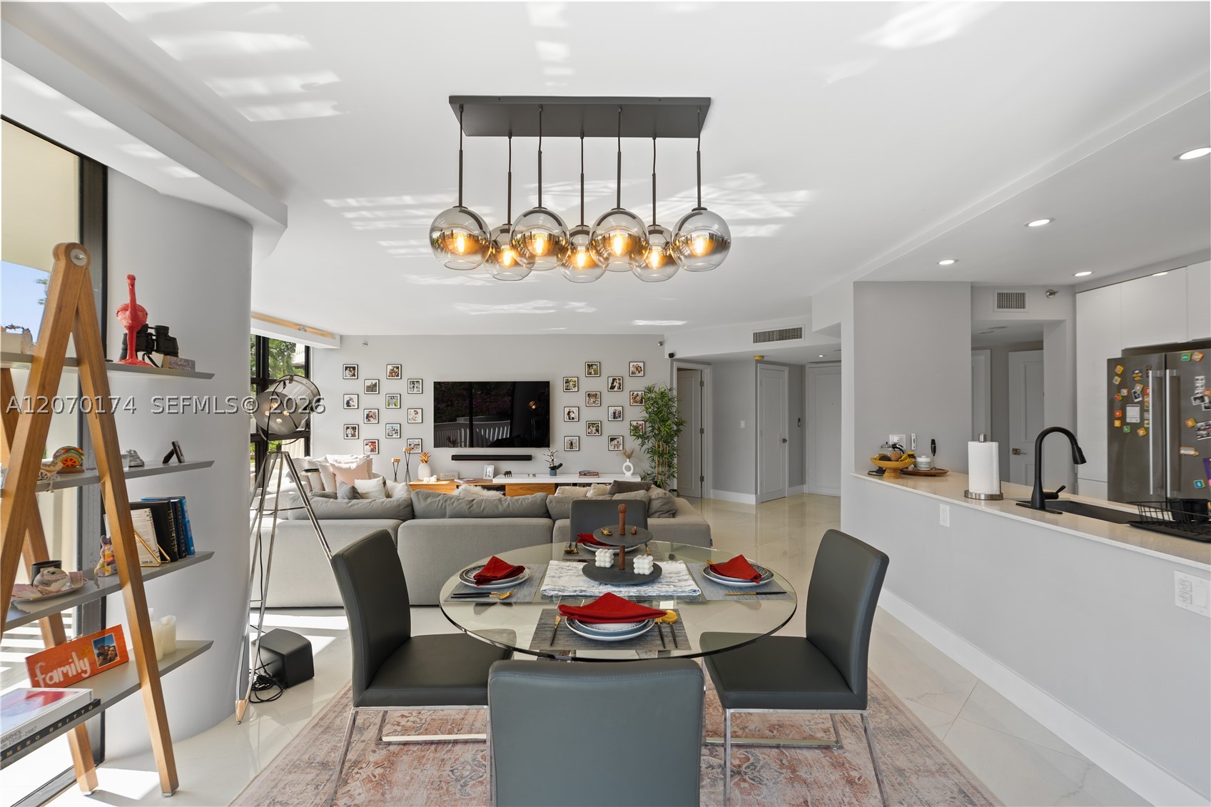 1000 W Island Blvd #202, Aventura FL 33160