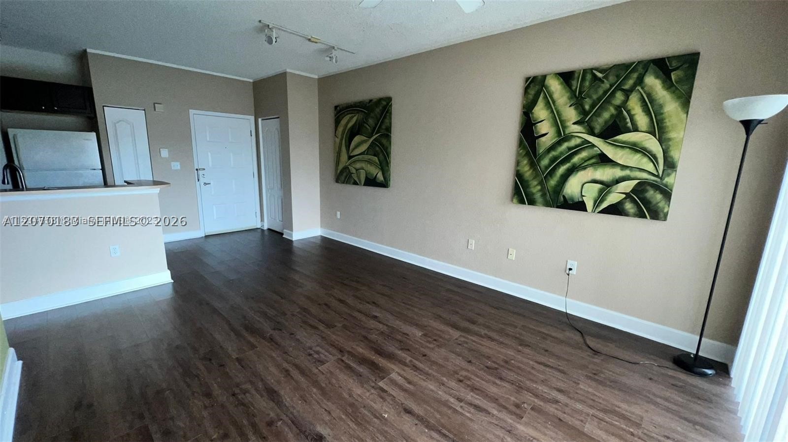 6001 SW 70th St #625, South Miami FL 33143